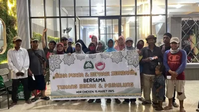 RUMPUN Bulukumba Berbagi Berkah Ramadan untuk Dhuafa
