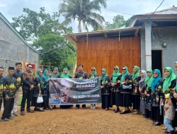 Madrasah Berbagi Bantu Korban Kebakaran Bulukumba