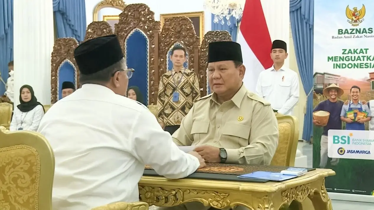 Presiden Prabowo dan Kabinet Merah Putih menunaikan zakat melalui Baznas di Istana Negara dengan total penghimpunan lebih dari Rp3,8 miliar.. Foto dok