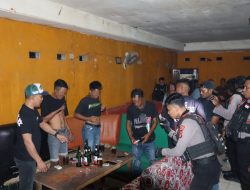 Razia Cafe Malam Pantai Bira: Tes Urine Negatif, Pria Asal Bontotiro Justru Kedapatan Bawa Badik